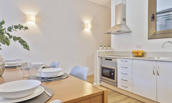 Ciutat Vella Apartment | Great apartment nearby the harbour of Barcelona
