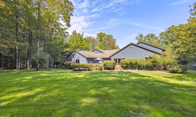 Painesville House | Great Group Getaway: Games Galore + Outdoor Oasis