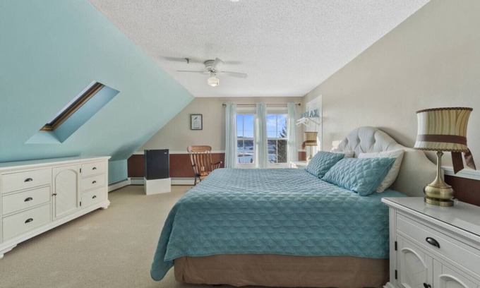 Southwest Harbor House | Great Harbor Inn Stanley Room 24