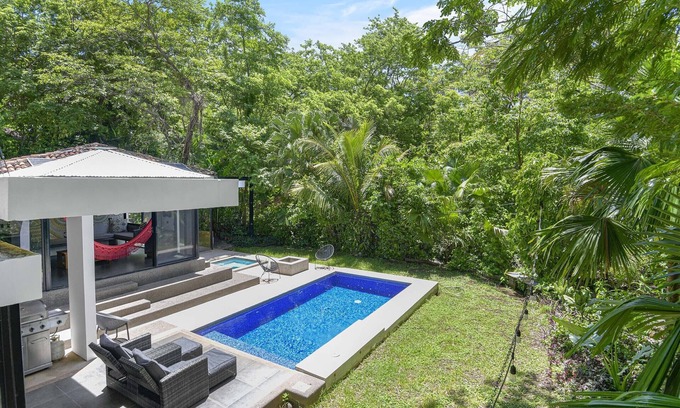 Tamarindo House | Great House in Tamarindo w Pool