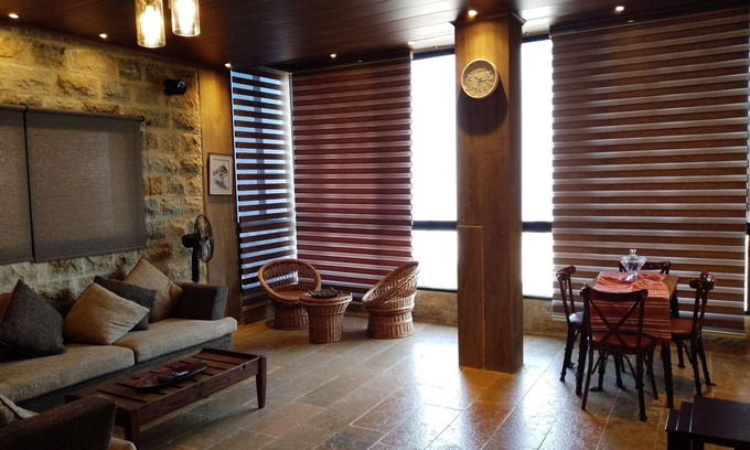 Duhur ash Shuwayr Apartment | Great views specially at sunset alot of trees Surrounding it