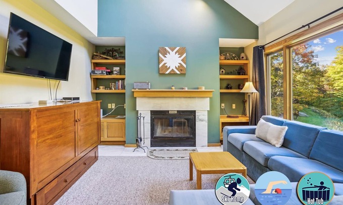 Central Vermont- Killington Condo | Great location! Two bedroom/two bathroom Condo, sports center, pool and more! Highridge J11