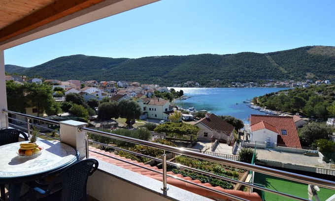 Grebastica Apartment | Grebastica by Interhome