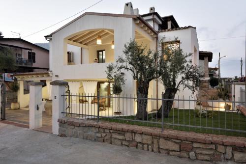 Tancau Sul Mare Apartment | GRECALE a pochi passi dal mare