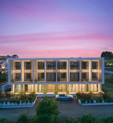 Kallithea Apartment | Greek Rooms 1