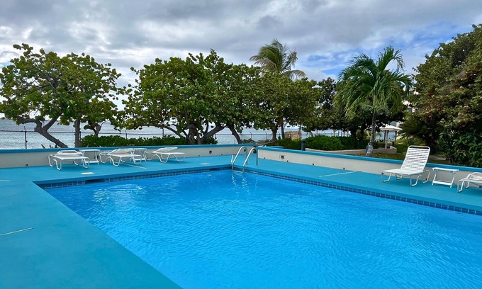 Frederiksted Condo | Green Flash by the Sea