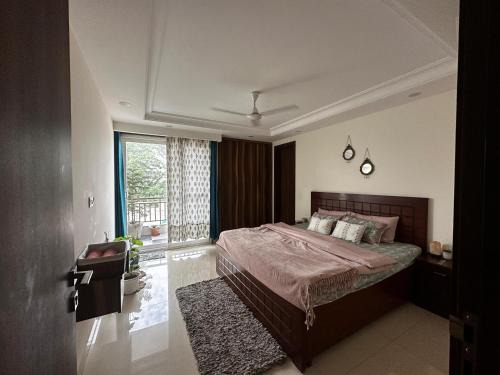Sector 31 House | Green & Ivory Homestay