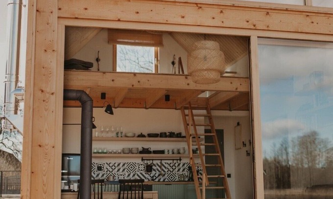 Wiartel Cottage | GREEN LAKE FRONT HOUSE