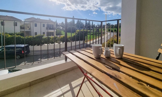 Tersefanou Apartment | Green Leaf Apartment