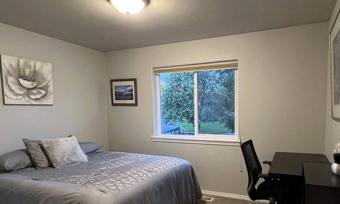 Abbott Loop House | Green Oasis Getaway in Lovely Quiet Neighborhood