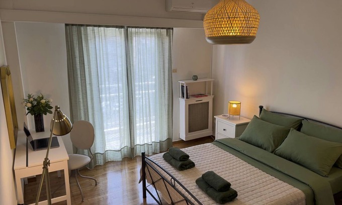 Ilisia Apartment | Green Oasis in the center of Athens