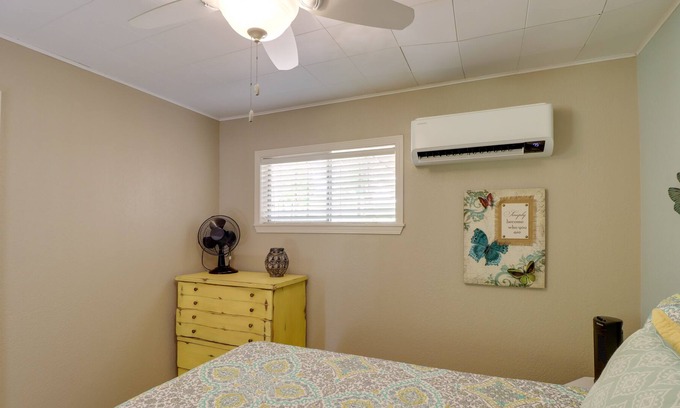 Higden Cabin | Greers Ferry Lake Vacation Rental w/ Water Toys!