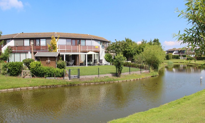 Brouwershaven House | GREWELINGER BEACH U. NORTH SEA Holiday house with beach approx. 500 m WIFI FREE