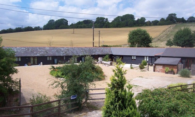 Elmsted Cottage | Group of five cottages in AONB sleeping 18