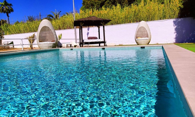 Playa de San Juan Villa | Groups 20-30 people. Beach, pool, private disco, BBQ, chillout, billiards