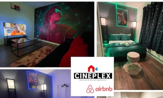 East Finchley House | Groups,Families-2BedApt-80s Arcade Machine