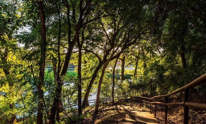 Gruene Hotel | Gruene River Hotel & Retreat