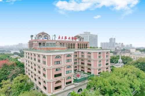 Guangzhou Hotel | Guangdong Victory Hotel -Shamian Island
