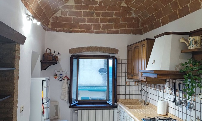 Guardistallo Apartment | Guardistallo historical center