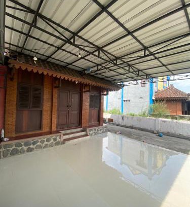 Bejijong House | Guest House Brahu