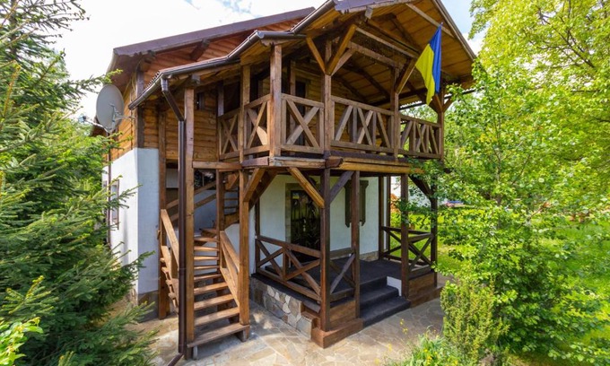 Yaremche House | Guest House Plai