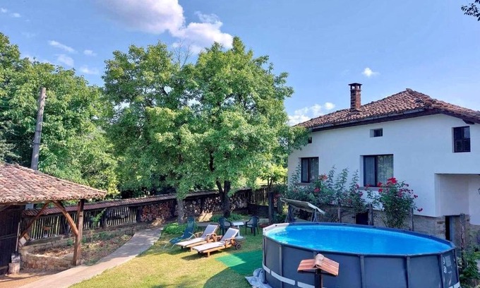 Elena House | Guest House Stoyanovata Kashta - Стояновата къща