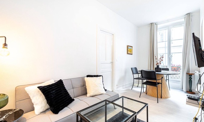 Grenelle Apartment | GuestReady - Charming Getaway near Champs de Mars