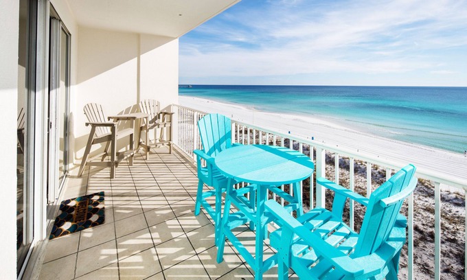 Fort Walton Beach Condo | Gulf Dunes 609 Amazing Top Floor Ocean View, Beautifully Upgraded, Okaloosa Island near Destin