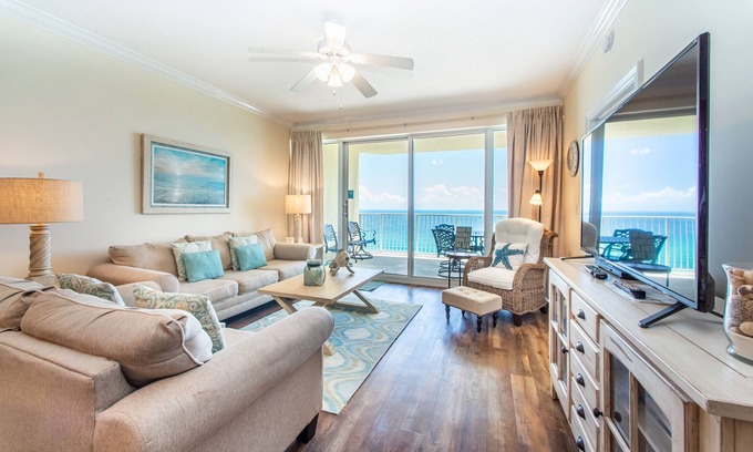 Panama City Beach Condo | 🏖️Gulf Front Pool + Tiki Bar - 2BR Boardwalk 1502🏖️