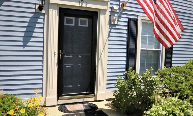 South Down Shores House | GUM19bBf - South Down/Winnipesaukee Beach Access
