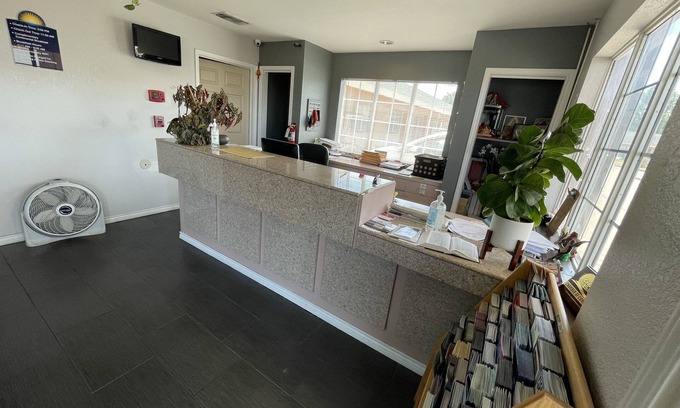 Gun Barrel City Hotel | Gun Barrel Executive Inn