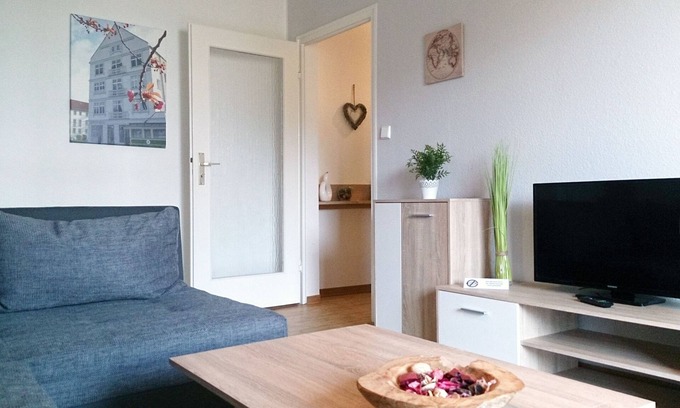 Guben Apartment | GUWO guest apartment Friedrich-Schiller-Str. 28 - GUWO guest apartments Friedrich