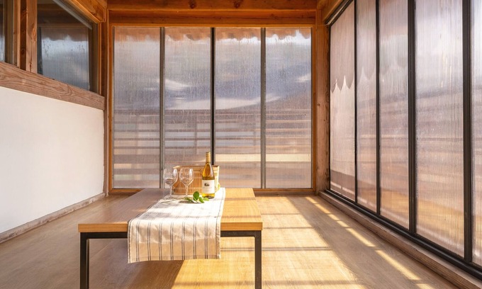 Gyeongju House | Gyeongju Aratteul Hanok Pet Pension