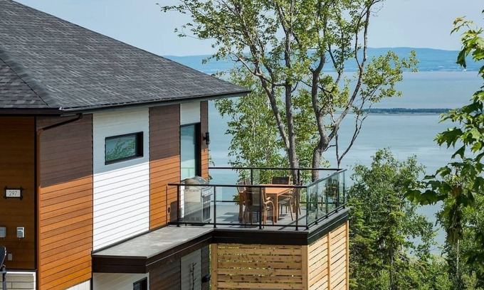 Saint-Joseph-de-la-Rive House | Hôtel à la maison - Villa Ocena, spa et fleuve