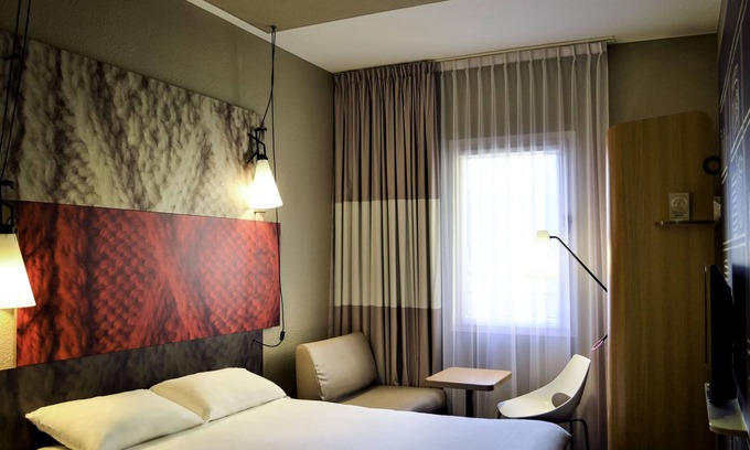 Purpan Hotel | Hôtel Ibis Toulouse Purpan