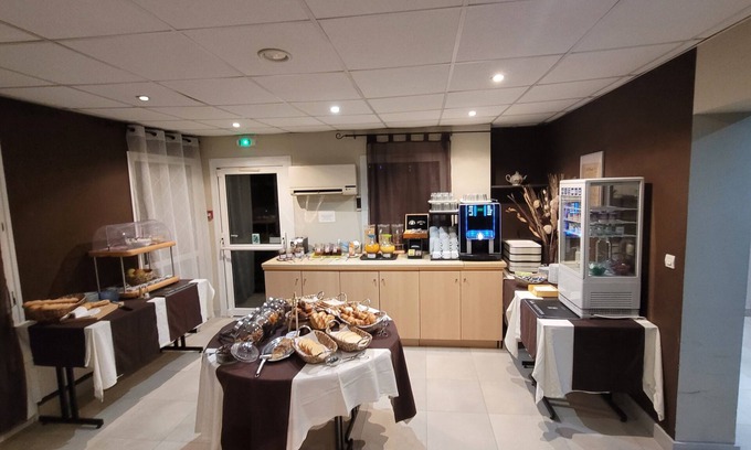 Villebarou Hotel | Hôtel Le Cosy Blois Nord