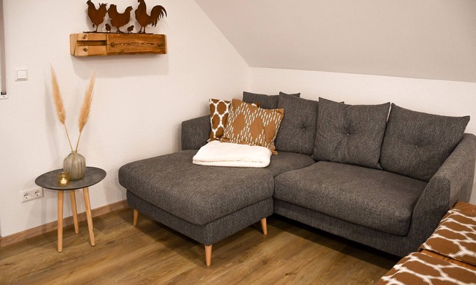 Lauterbach Apartment | Hühnerstall, 65qm, Balkon, 2 Schlafzimmer, max. 6 Personen