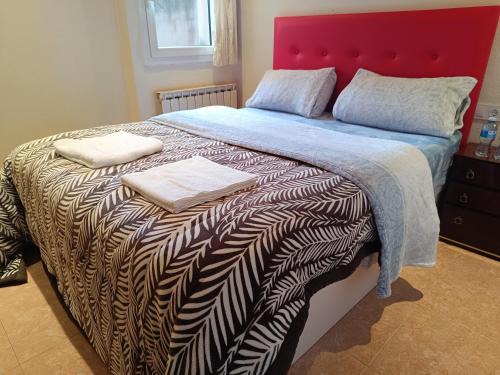 Vilanova del Cami House | Habitación privada con baño privado incluido