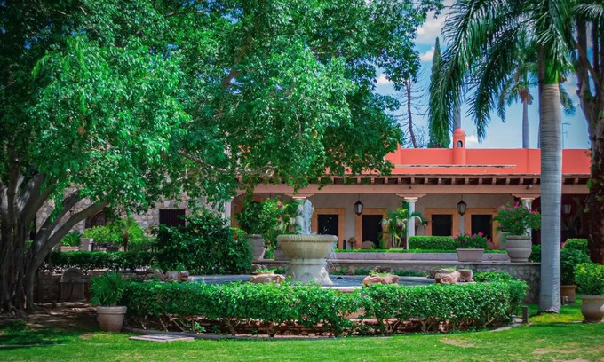 Centro Hotel | Hacienda de los Santos