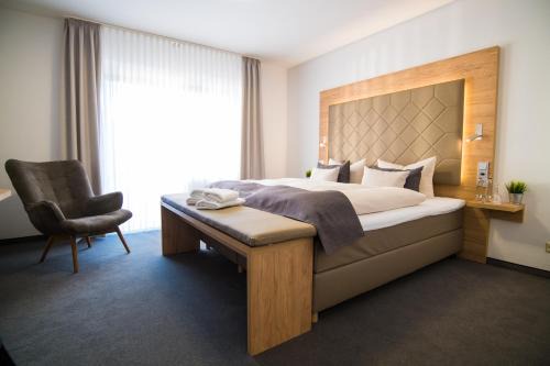 Haren Hotel | Hagen`s Hotel "eat & meet" Restaurant Bar Lounge
