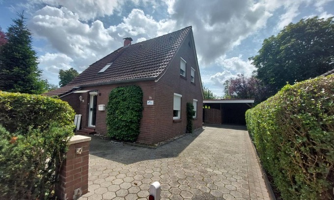 Emden House | Hajna - Jenny´s Ferienhaus - Ferienhaus, Dusche und Bad, WC, 3 Schlafräume