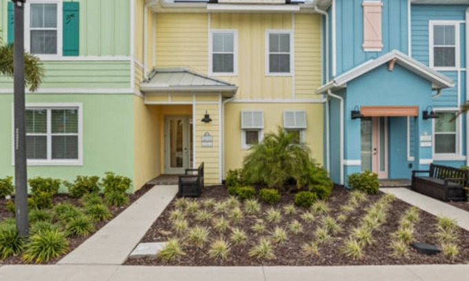 West Kissimmee House | Hakuna Matata Escape Luxury Stay Orlando