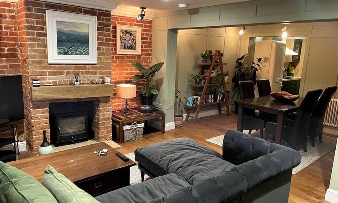Claydon House | Hall Farm Cottage, Barham