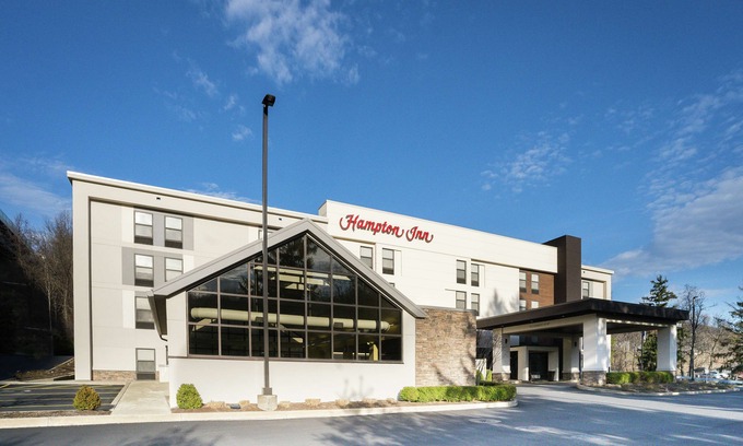 Clarks Summit Hotel | Hampton Inn Clarks Summit