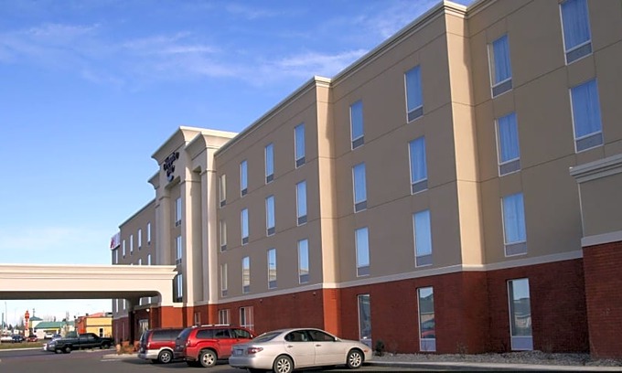 Fort Saskatchewan Hotel | Hampton Inn by Hilton Fort Saskatchewan