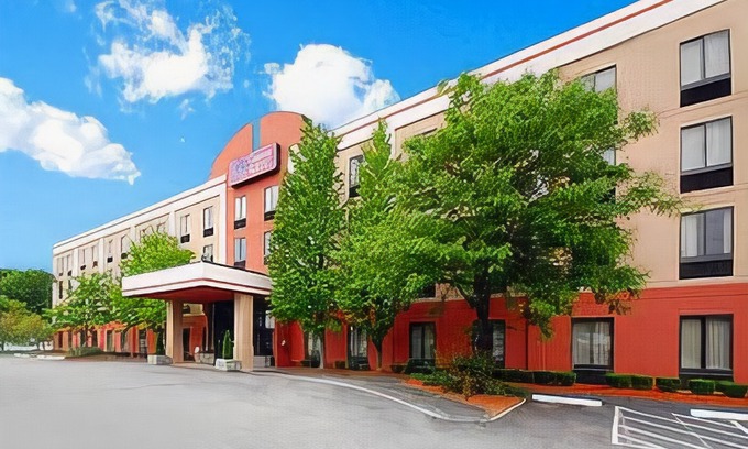 Ward Hill Hotel | Hampton Inn Haverhill