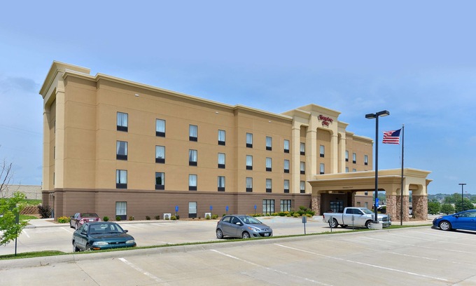 Ottumwa Hotel | Hampton Inn Ottumwa