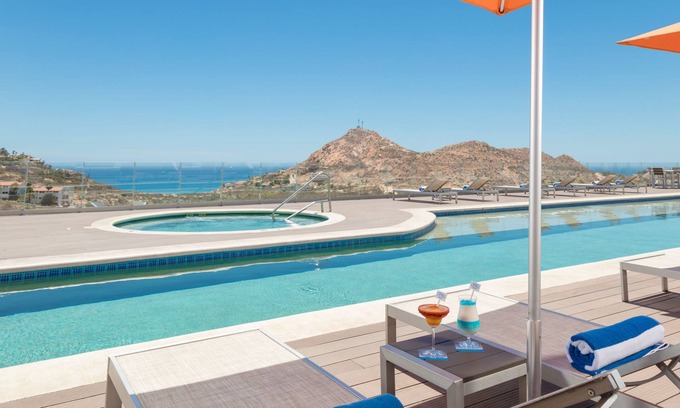 Rancho Cerro Colorado Hotel | Hampton Inn & Suites by Hilton Los Cabos