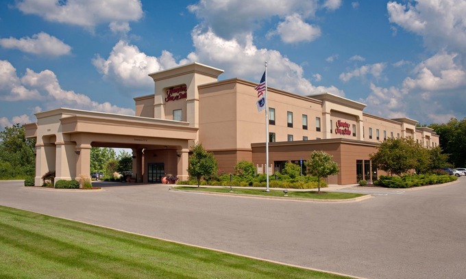 Grand Rapids Hotel | Hampton Inn & Suites Grand Rapids-Airport 28th St