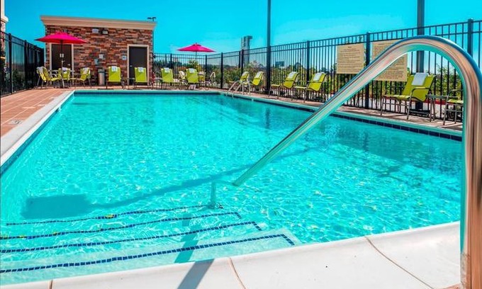 La Porte Hotel | Hampton Inn & Suites La Porte